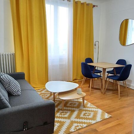 Spacieux Appartement Au Centre Du Mans Ле-Ман Экстерьер фото